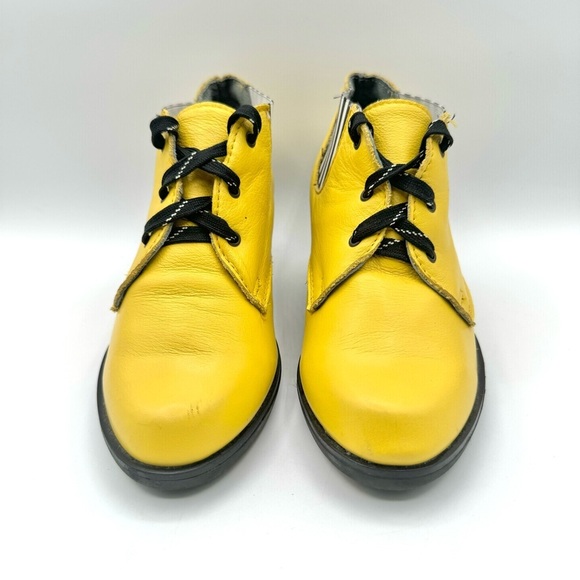 LEATHER YELLOW ANKLE BOOTS WEDGE PLATFORM BOOTS RUBBER SOLE LACE UP BOOTS SIZE 6 - Picture 5 of 16